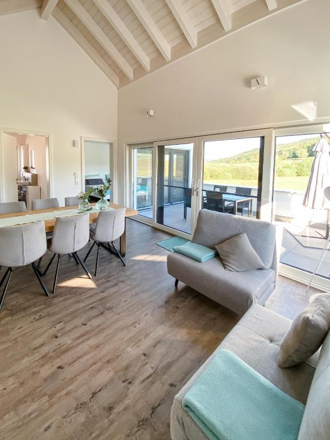Wunderschoene Helle Wohnung Mit Grosser Dachterrasse Gottmadingen Exterior foto