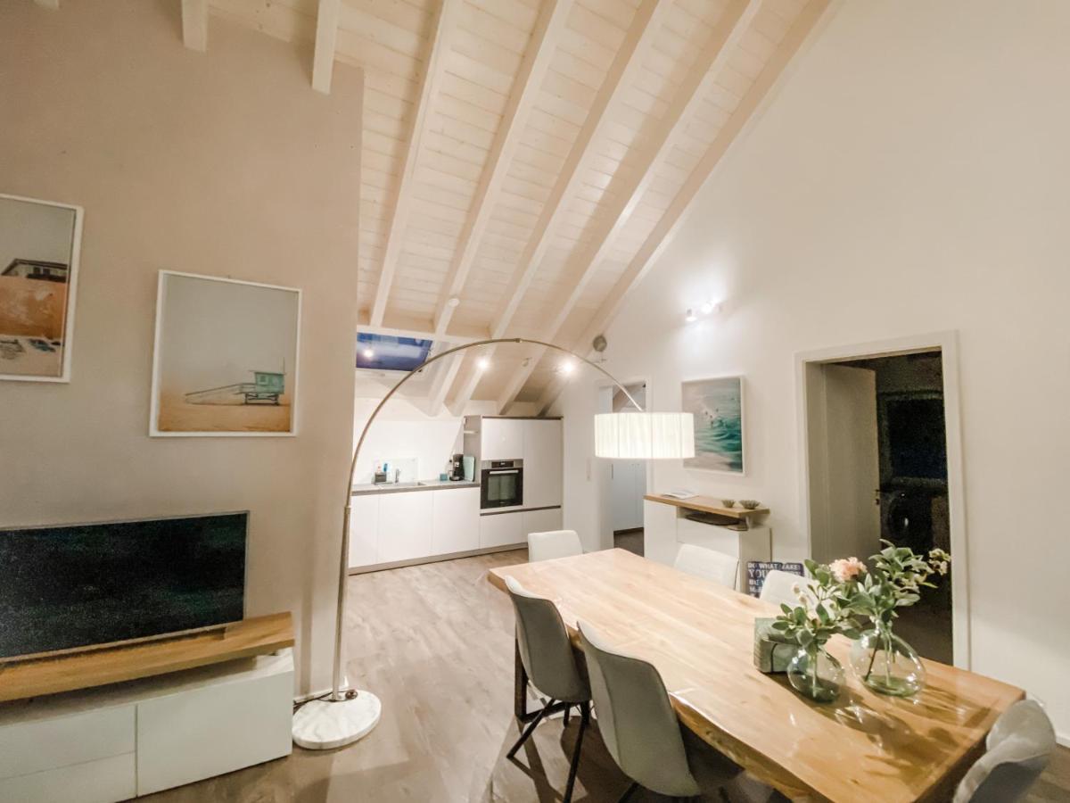Wunderschoene Helle Wohnung Mit Grosser Dachterrasse Gottmadingen Exterior foto